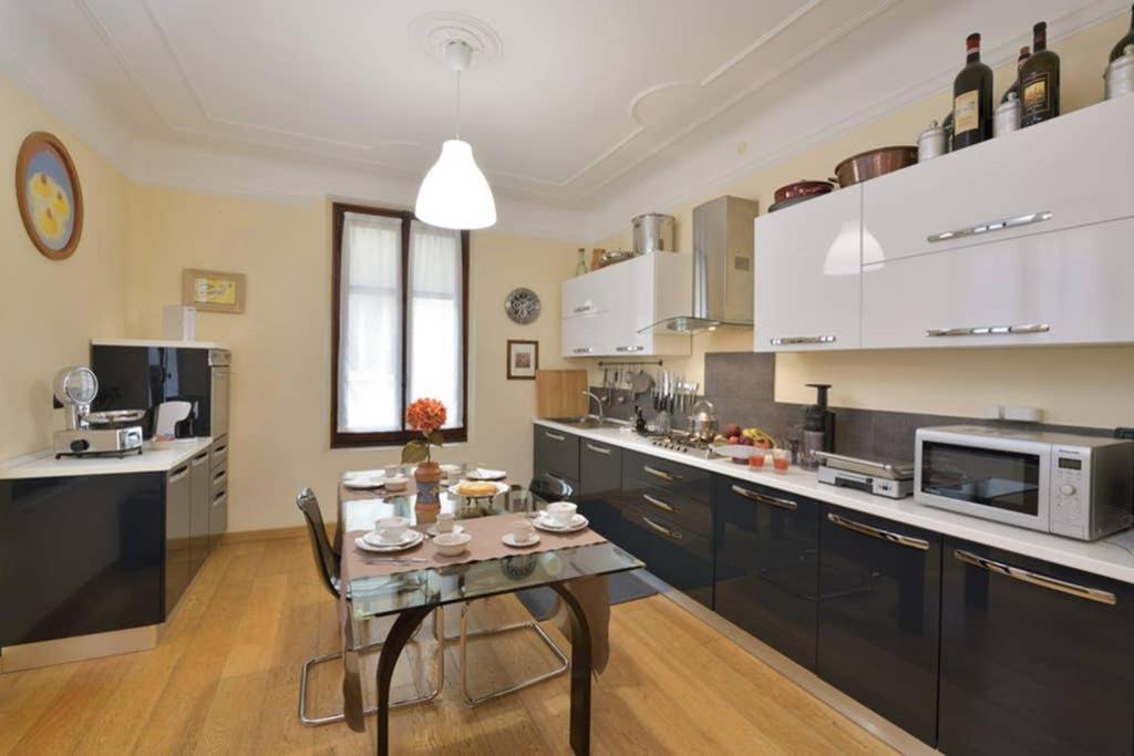 C-Rooms, Residenza Correggio Parma Eksteriør billede