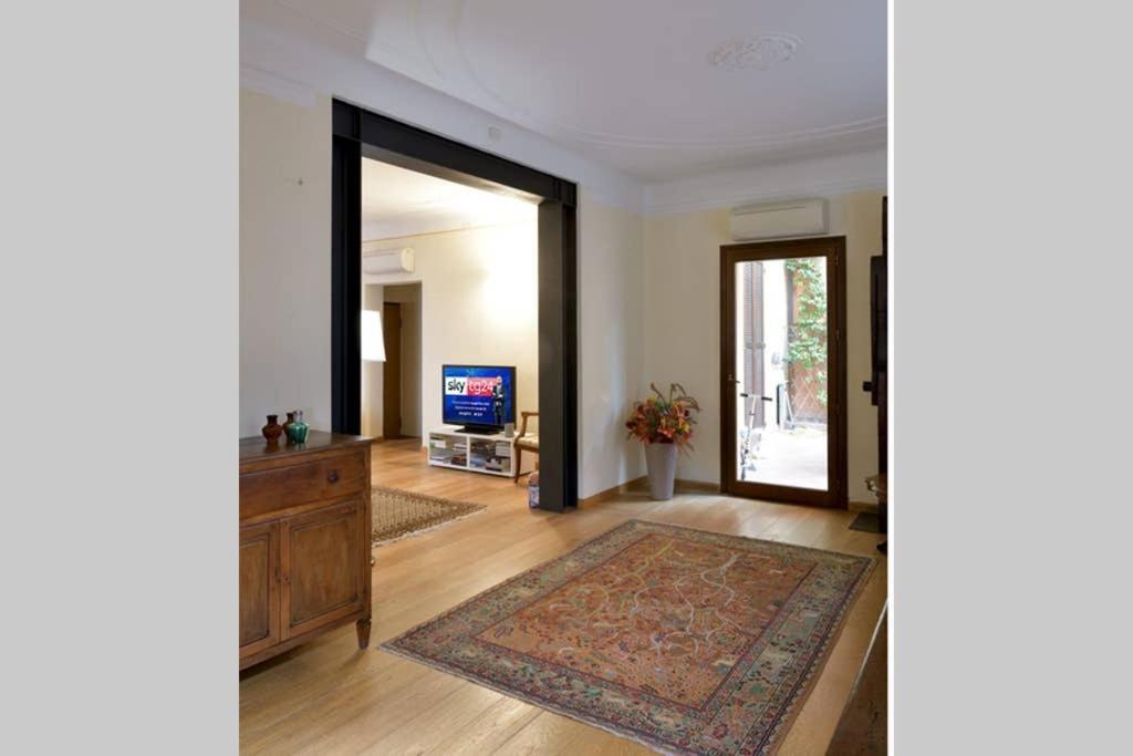 C-Rooms, Residenza Correggio Parma Eksteriør billede